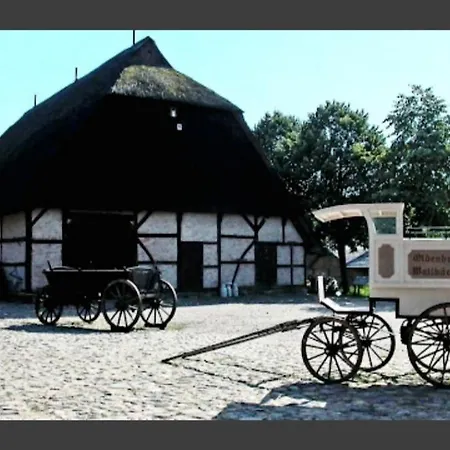 Fuer Firmen In Oldenburg In Holstein, 1 Zi Apt, Super Zentral Lägenhet